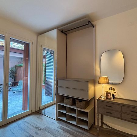 Smart House S.Orsola - Garage & Garden Apartment โบโลญญา ภายนอก รูปภาพ