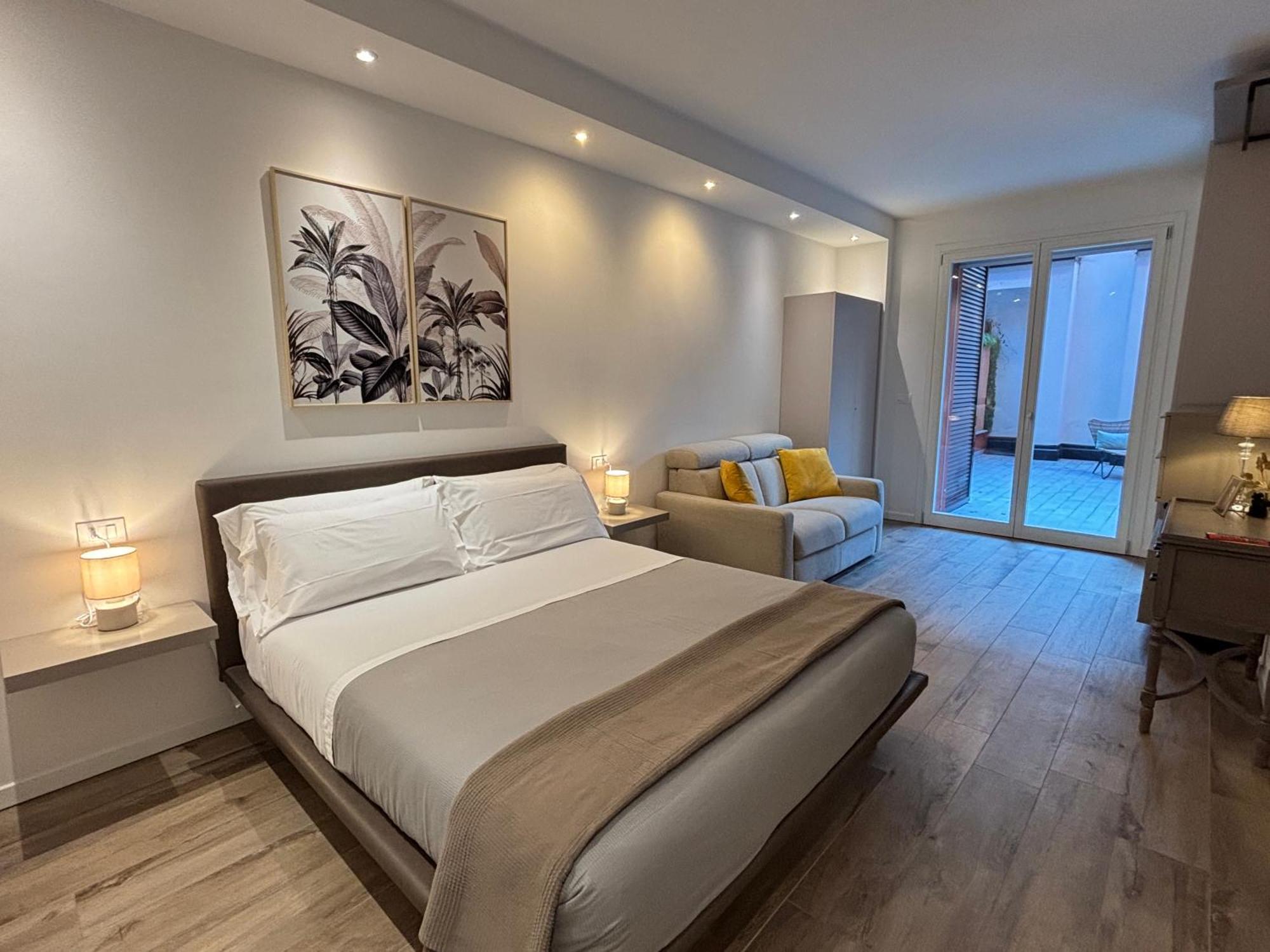 Smart House S.Orsola - Garage & Garden Apartment โบโลญญา ภายนอก รูปภาพ